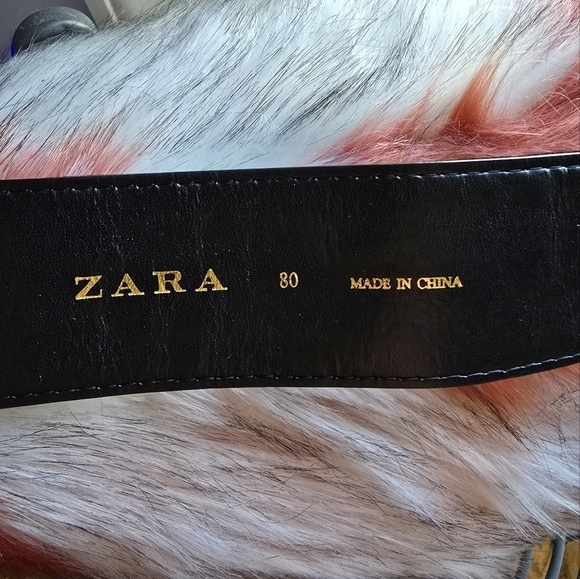ZARA, Black Velvet Bejewelled Buckle Wide Statement Belt, Size 31 Waist - Picture 9 of 10